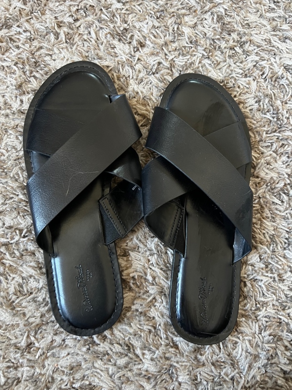 Universal Thread Black Crisscross Slide Sandals - Women